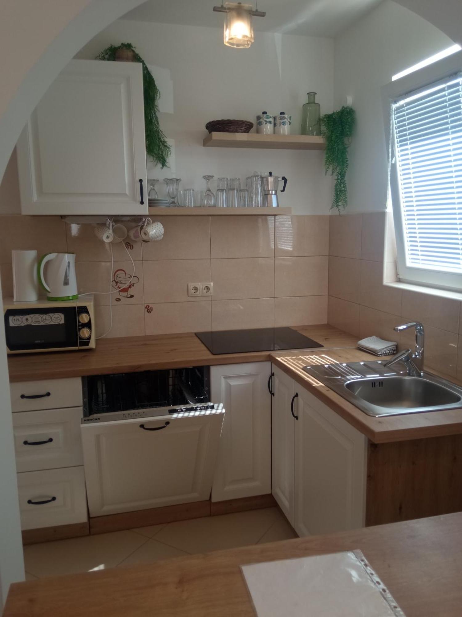 Apartments Tomic Водице Екстер'єр фото