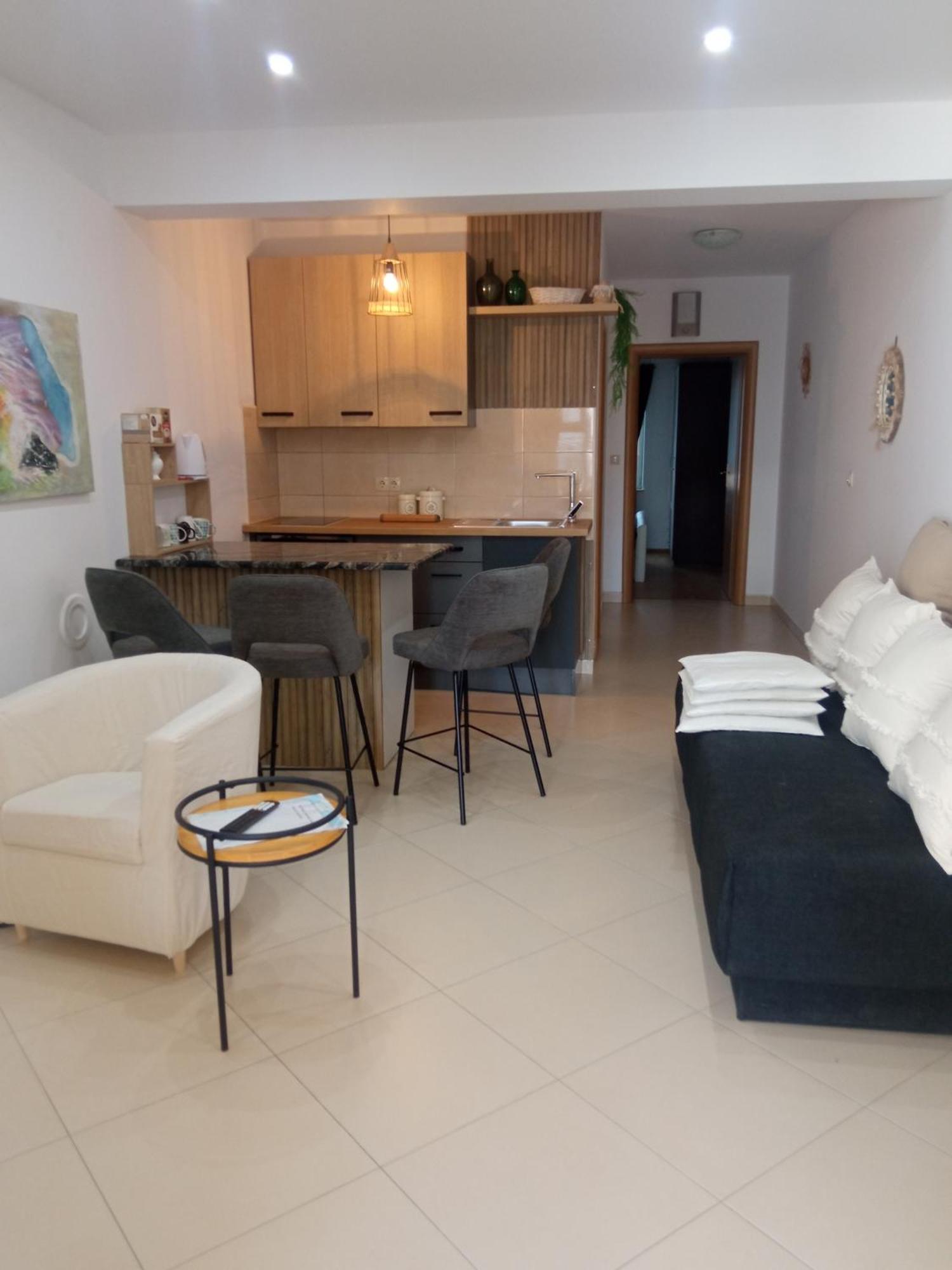 Apartments Tomic Водице Екстер'єр фото